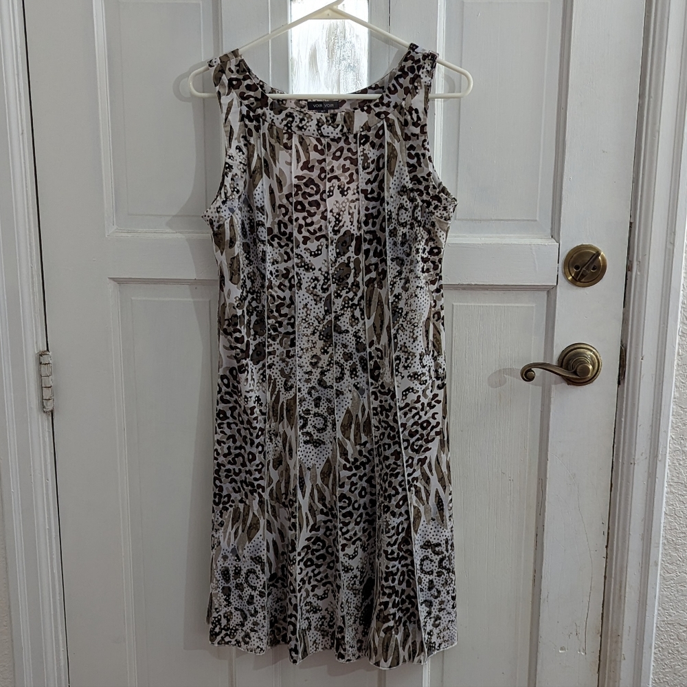 Voir Voir Sleeveless Leopard Print Dress